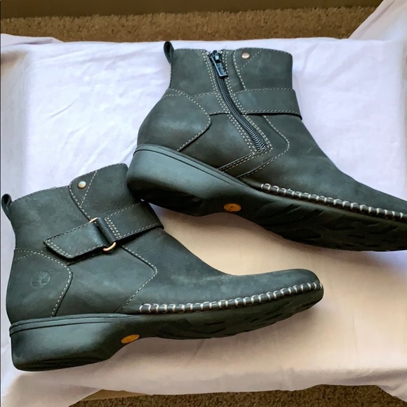 hunter green timberland boots